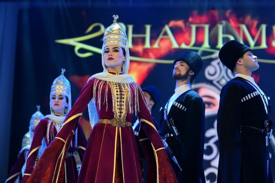 Ансамбль «Нальмэс» даст три юбилейных концерта
